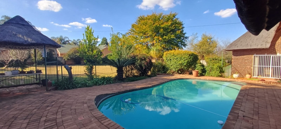 3 Bedroom Property for Sale in Doringkruin North West